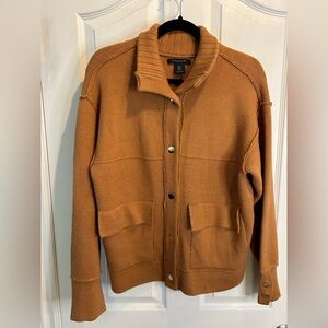 🧡”Tahari” Rust Brown Very Soft Gold Button Front Cardigan w/ Pockets Size M🧡